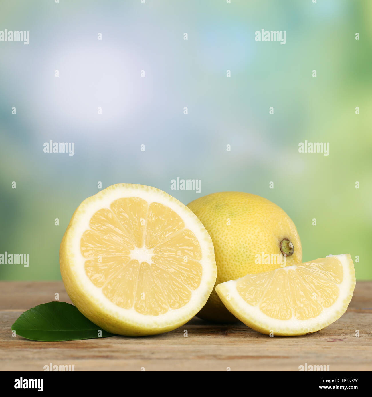 Gesunde Zitronen Fr├╝chte mit Textfreiraum Stock Photo