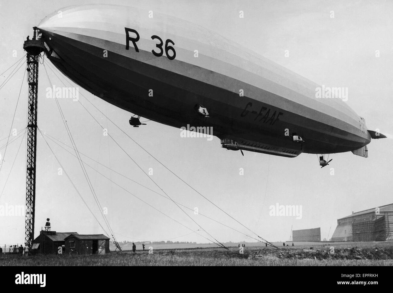 Members of Parliament visit the Airship R36 at Pulham . Passengers board the airship by climbing the stairs in the mooring mast. 19th June 1921 Stock Photo