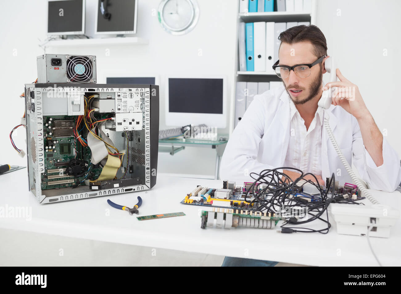 Computer Hardware Engineer Work Environment