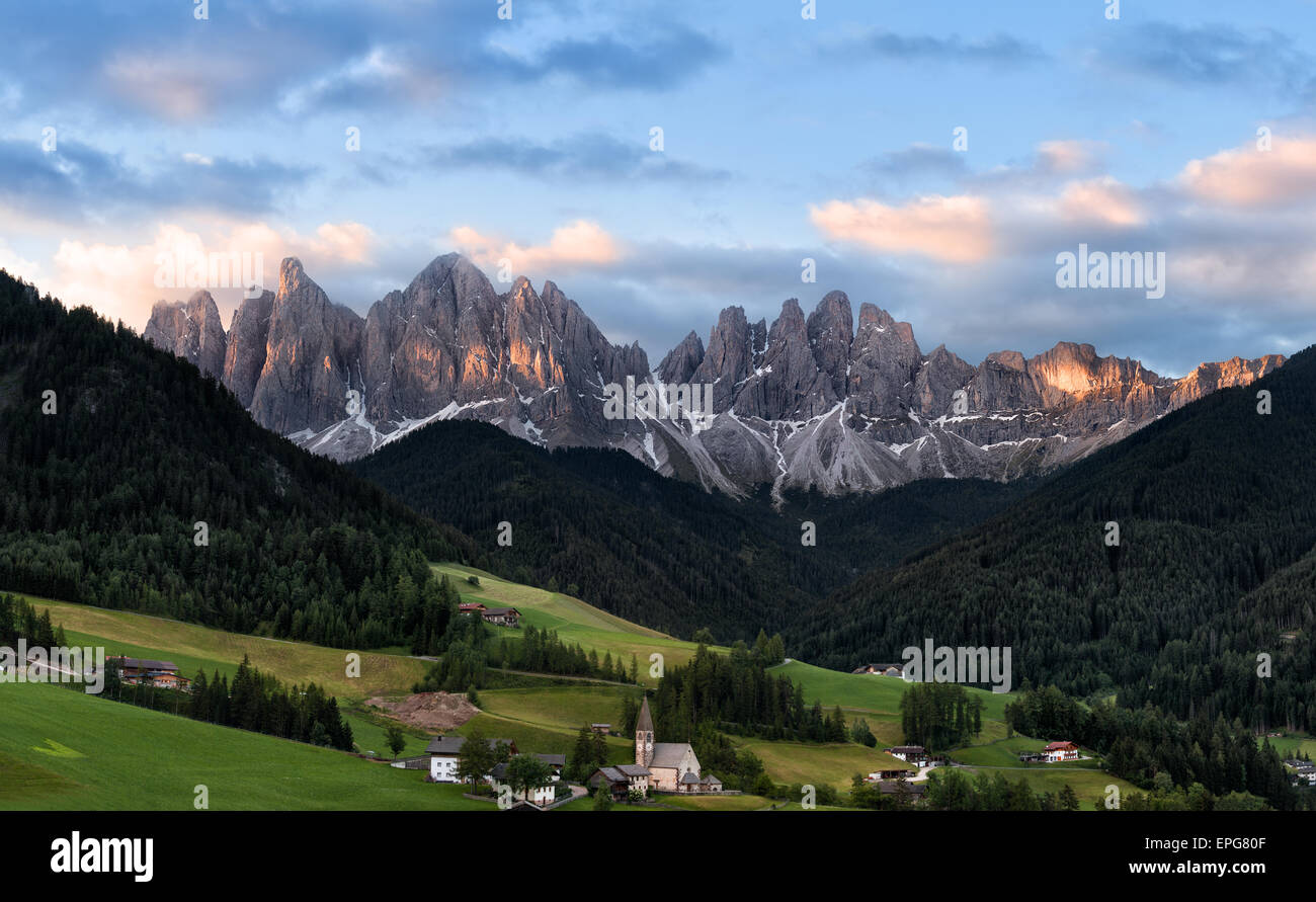 Panorama of Geisler (Odle) Dolomites Group, Val di Funes, Italy, Europe ...