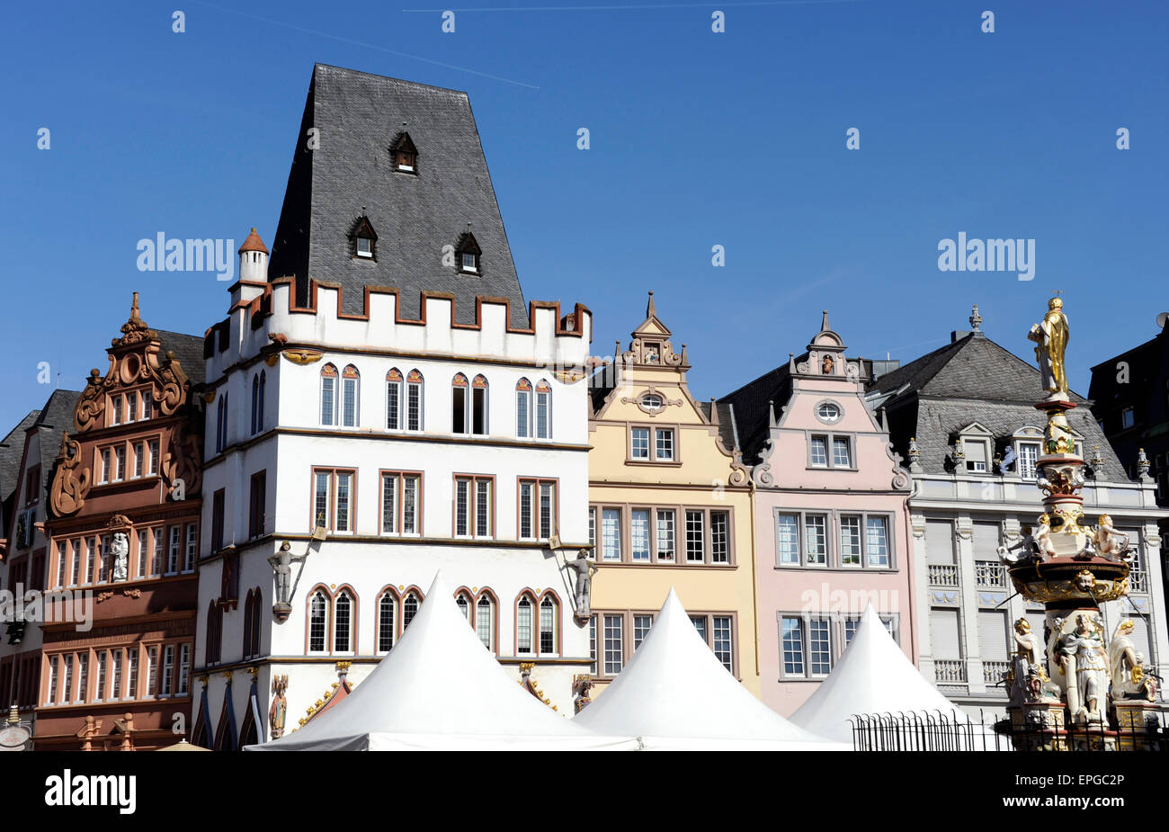 Trier,Treves,Steipe house and Petrus fountain,Hauptmark,old town,pedestrian zone,Rhineland-Palatinate,Germany Stock Photo