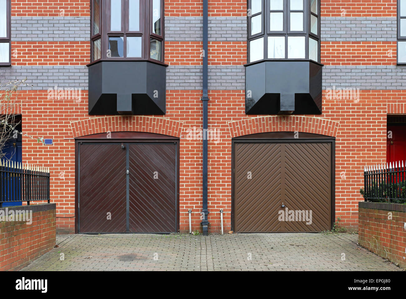 Two garage doors hires stock photography and images Alamy