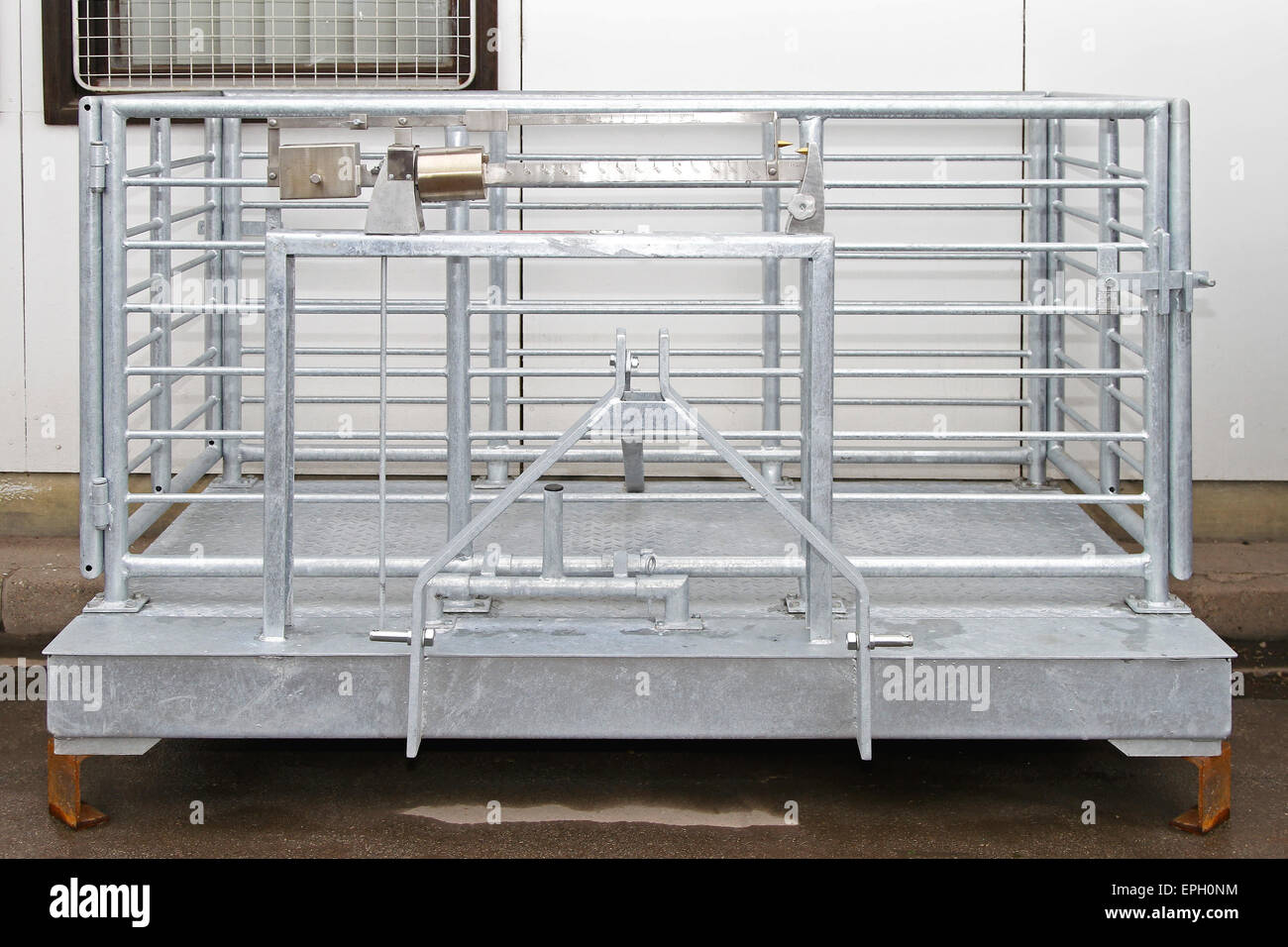 Mechanical scale hires stock photography and images Alamy