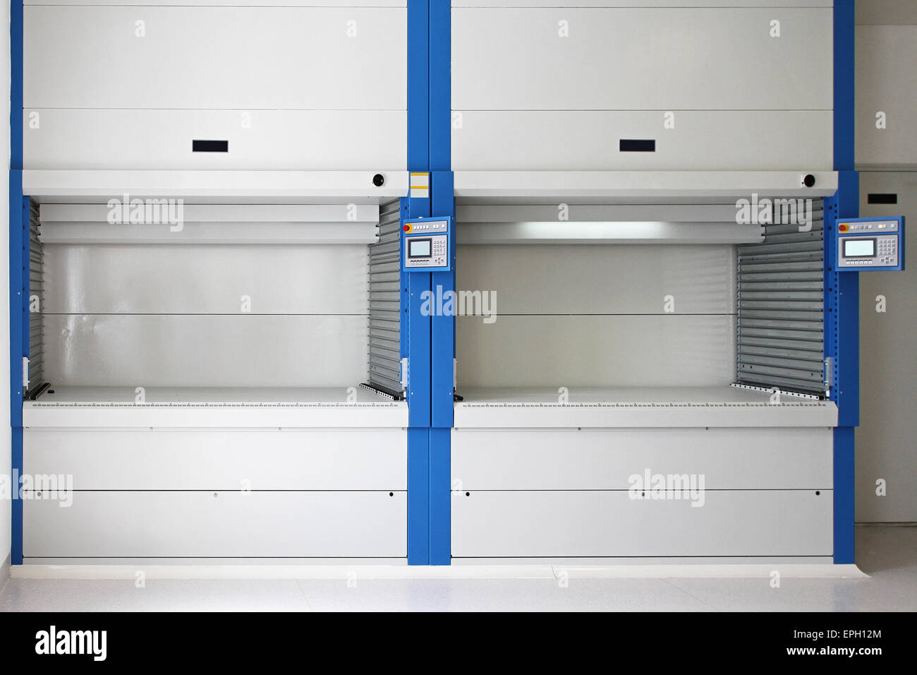 Vertical carousel tray Stock Photo - Alamy