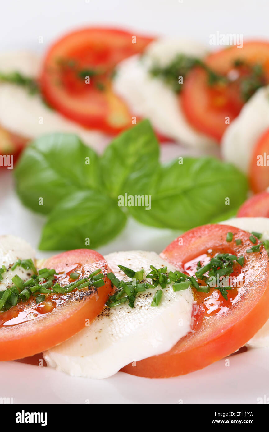 Italienischer salat mit tomate hi-res stock photography and images - Alamy