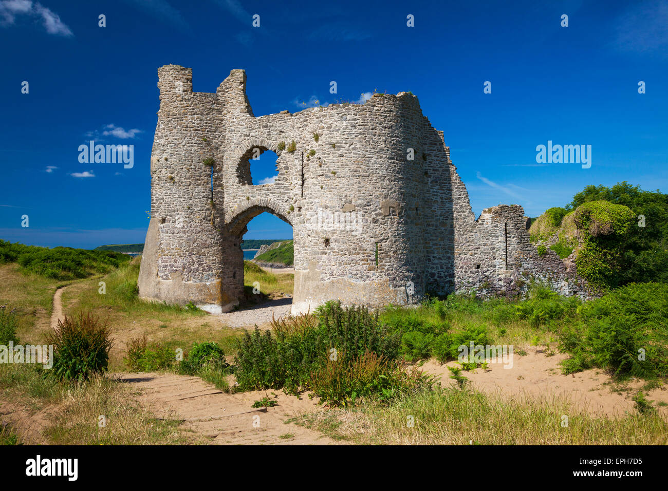 Pennard Castle, Three Cliffs Bay, Gower, Wales, UK Stock Photo Alamy