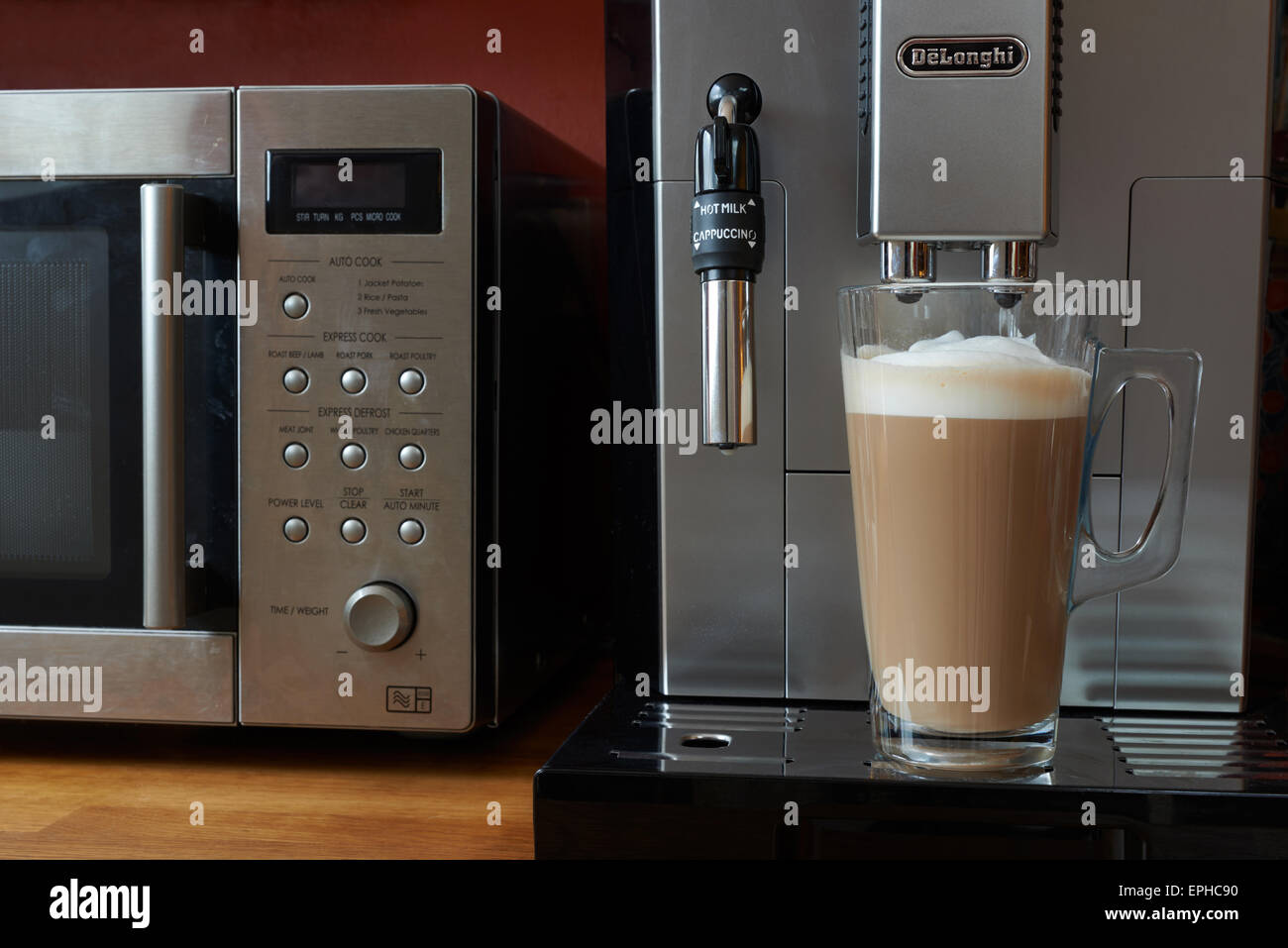 DeLonghi Eletta Plus coffee machine Stock Photo - Alamy