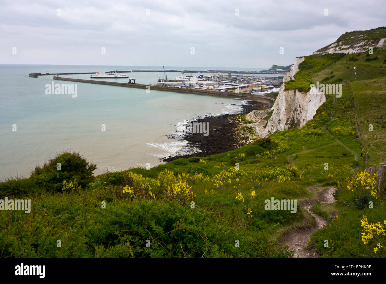 The Port of Dover Coast path footpath Stock Photo