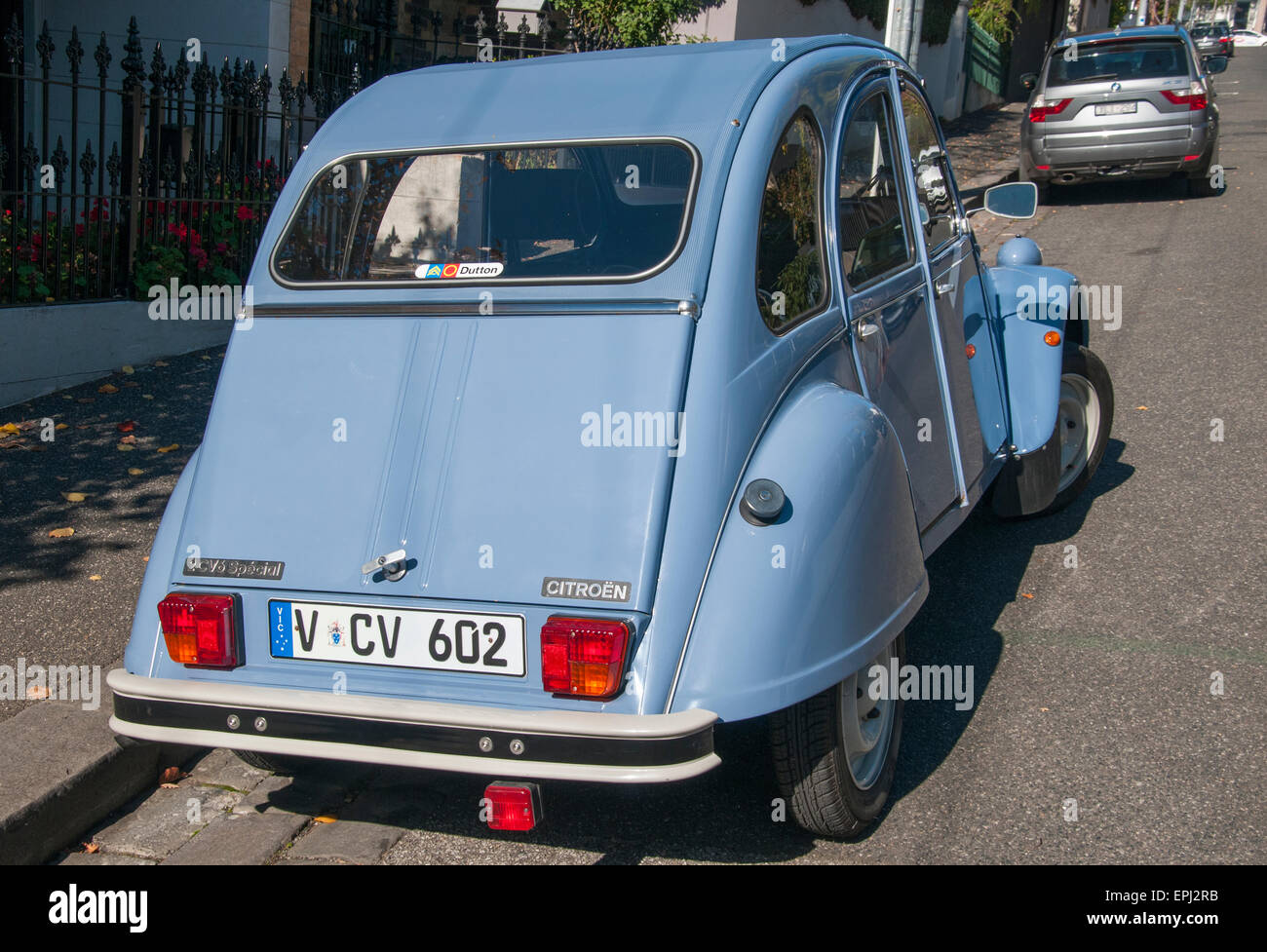 CITROEN 2CV, called dodoche, with blue petrel dress. H…