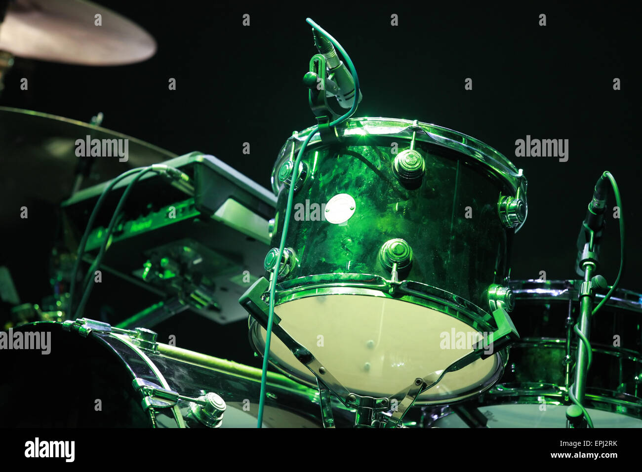 Trap drum set hi-res stock photography and images - Alamy
