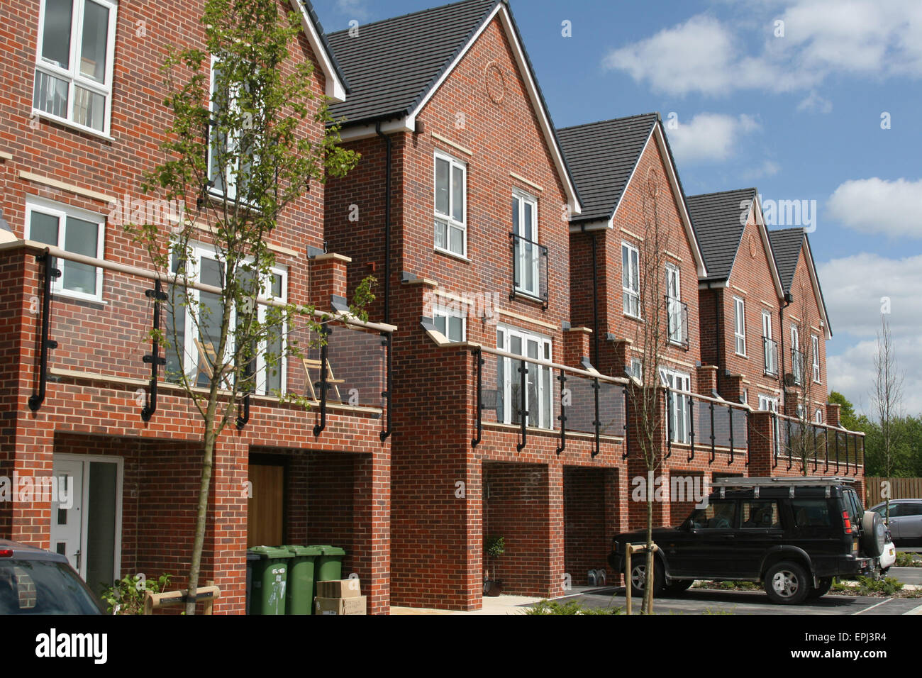 TAYLOR WIMPEY TOWN HOUSE Stock Photo Alamy