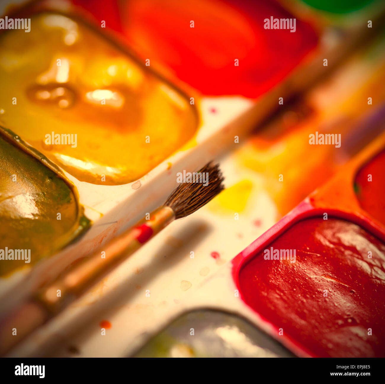 Tempera paints hires stock photography and images Alamy