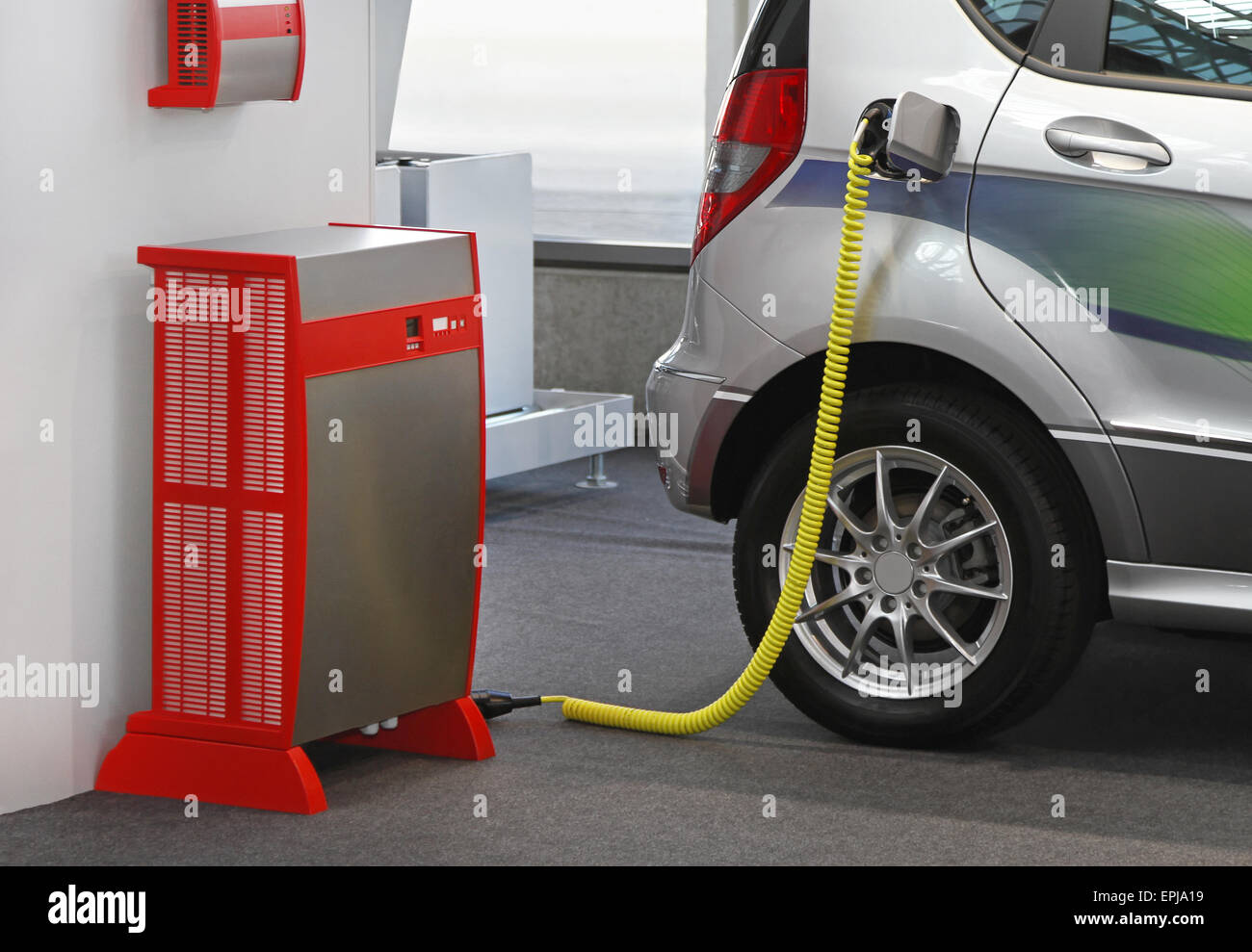 Ev charging station hires stock photography and images Alamy