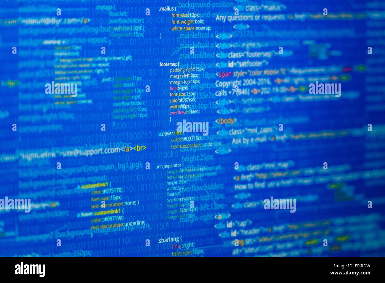 Html code technology hi-res stock photography and images - Alamy