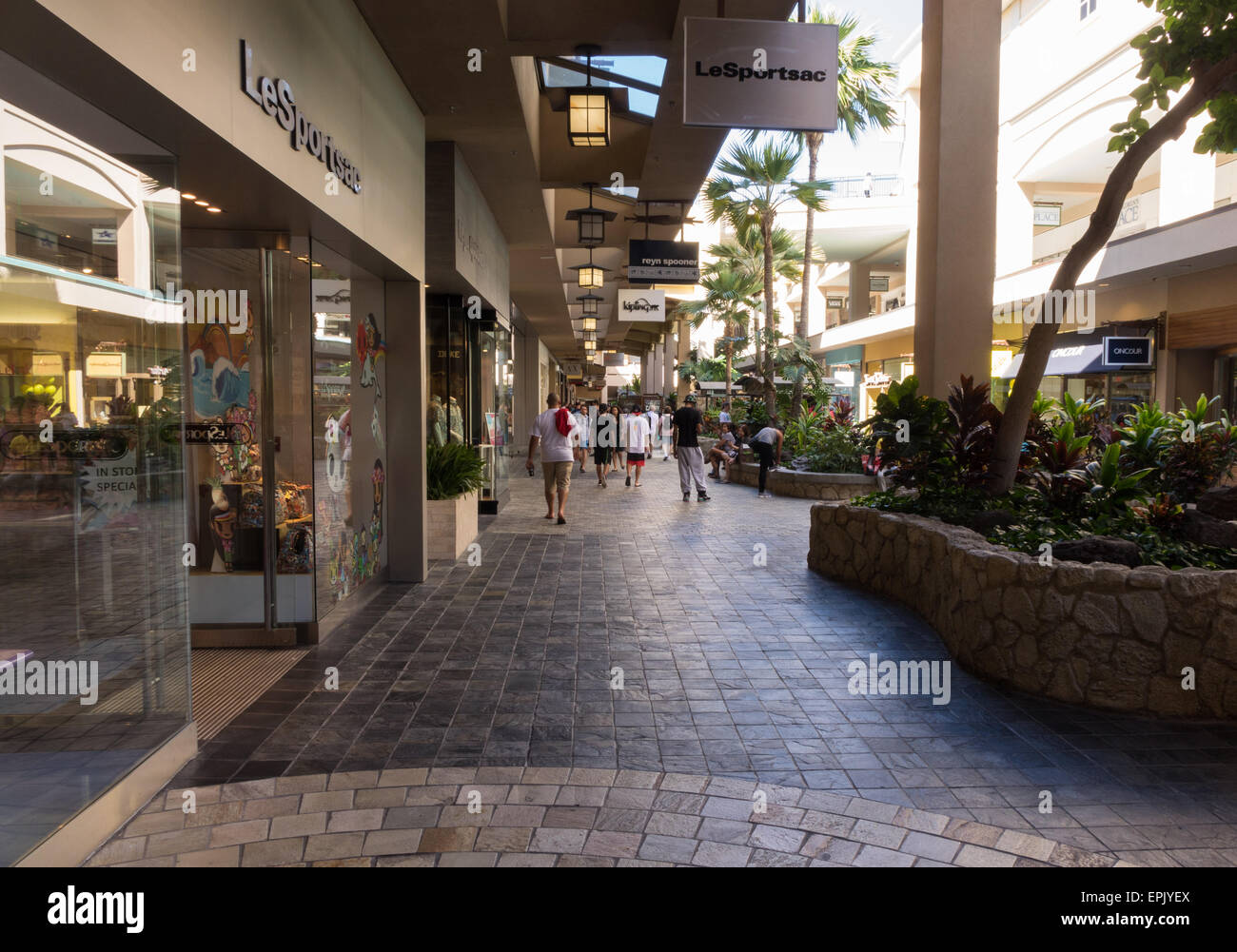 apple store ala moana