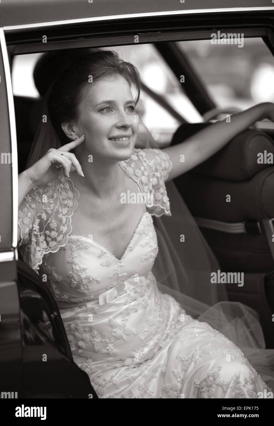 Beauty bride hi-res stock photography and images - Alamy
