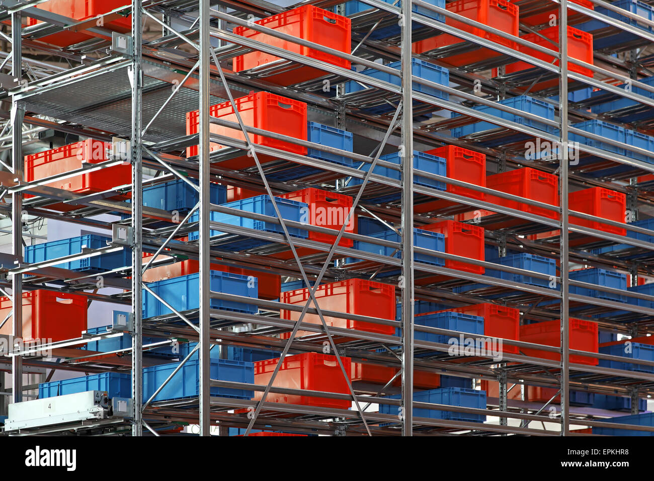 Distributionon Shelf Package supplier distribution hi-res stock photography and images - Alamy