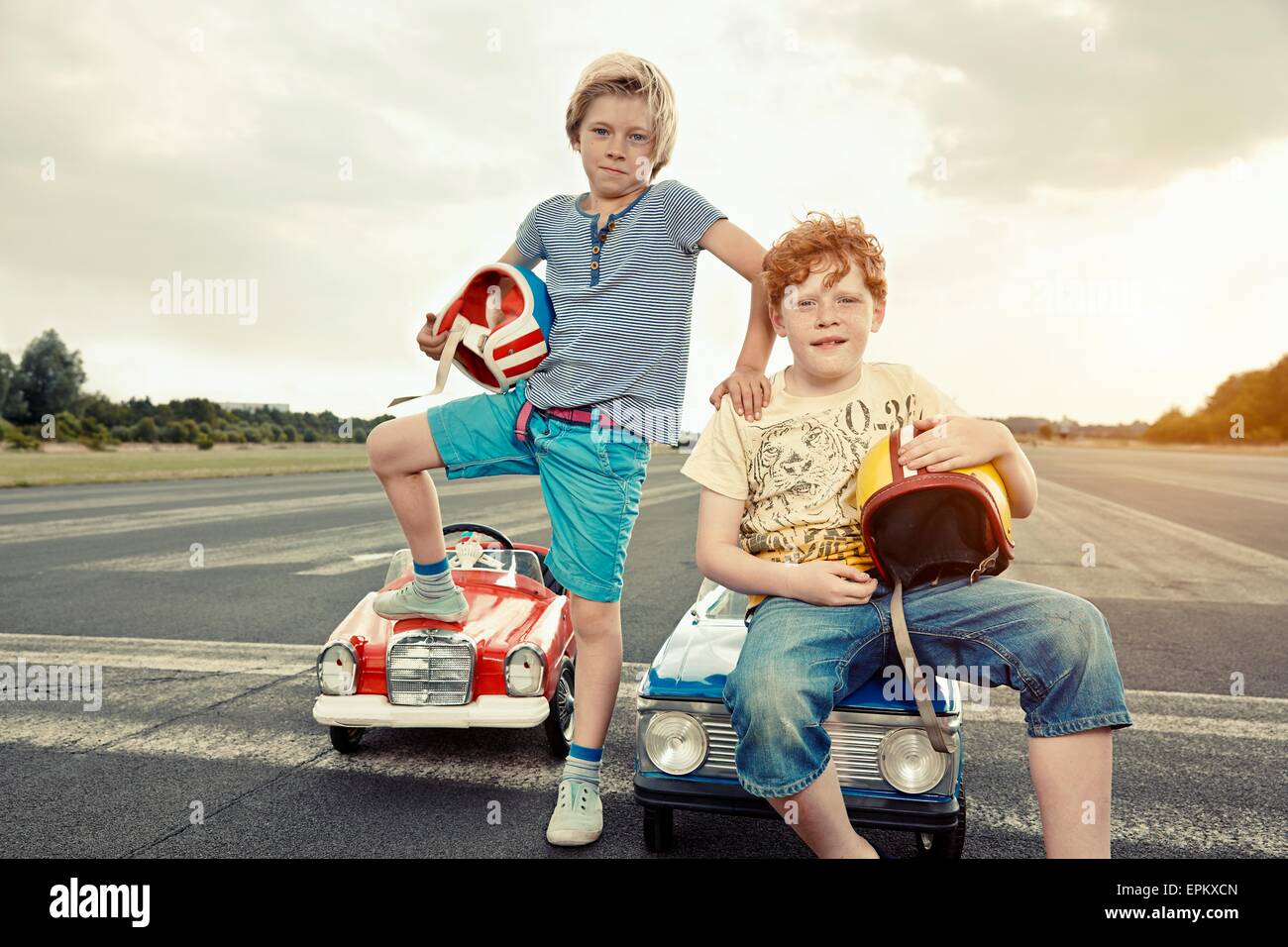 boys race track