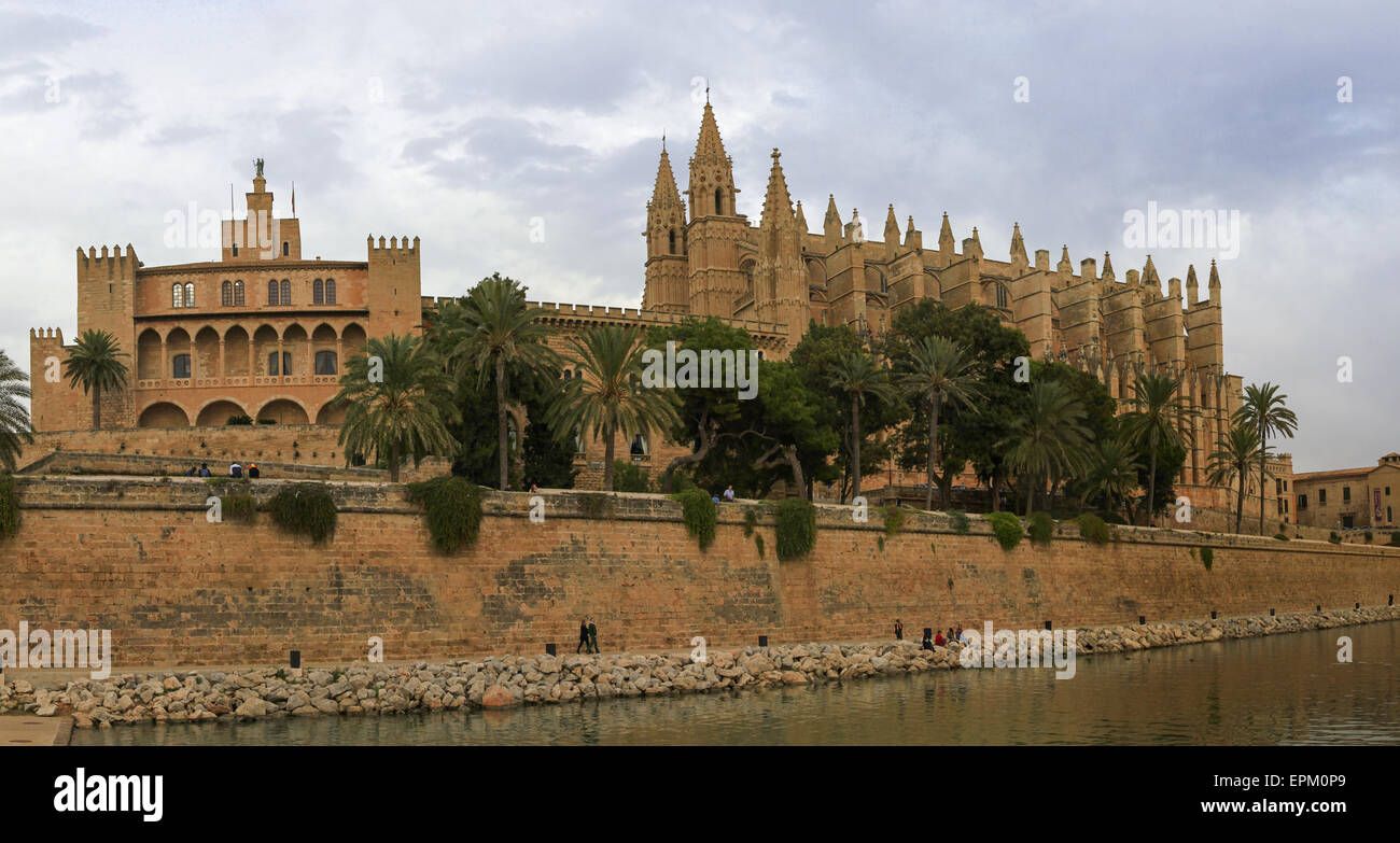 Almudaina Palace and Cathedral La Seu Stock Photo