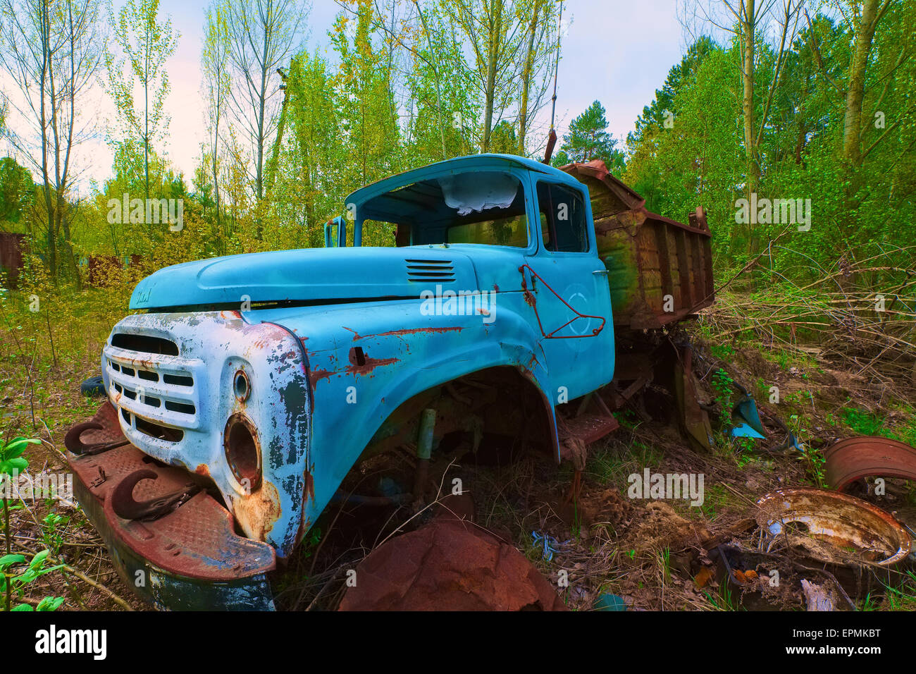 Junk Yard Truck High Resolution Stock Photography and Images - Alamy