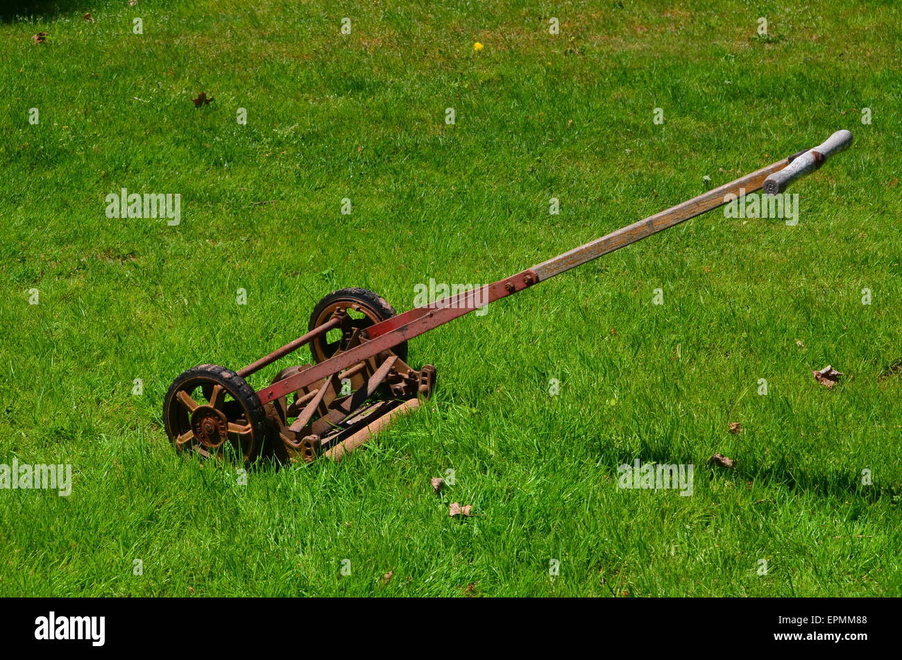 Antique push mower hi-res stock photography and images - Alamy
