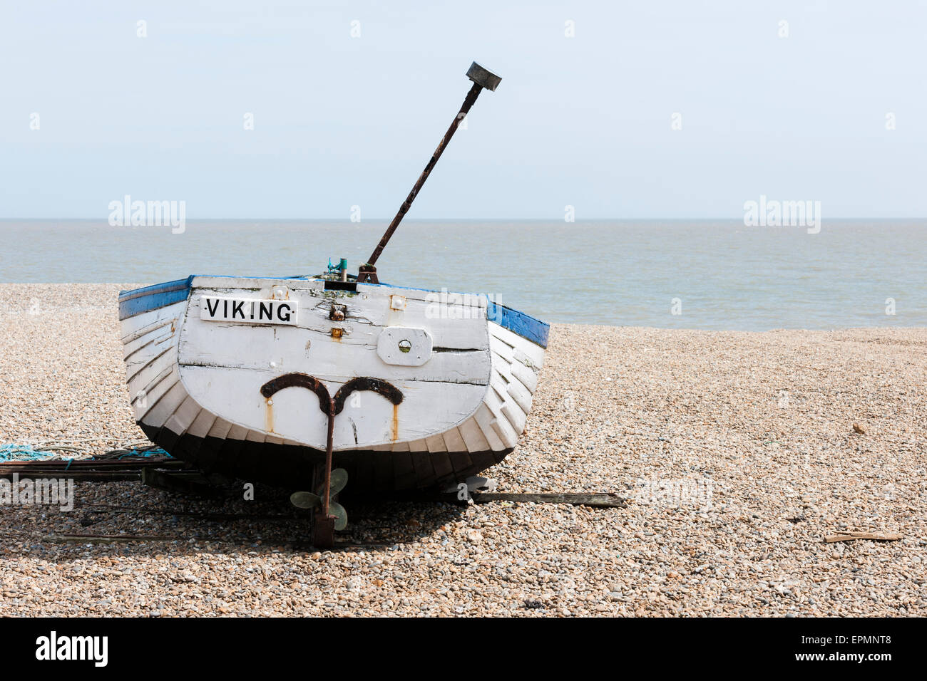 traditional wooden fishing boat on Aldeburgh beach Stock Photo - Alamy