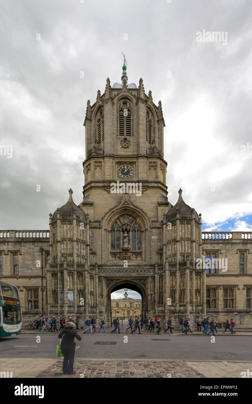 Tom Tower, or Great Tom is the bell tower of Christ Church College, facade and gate viewed from St Aldate's, Oxford, England, UK Stock Photo