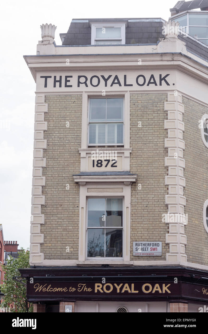 Exterior of The Royal Oak pub, corner of Rutherford Street, London, UK. Stock Photo