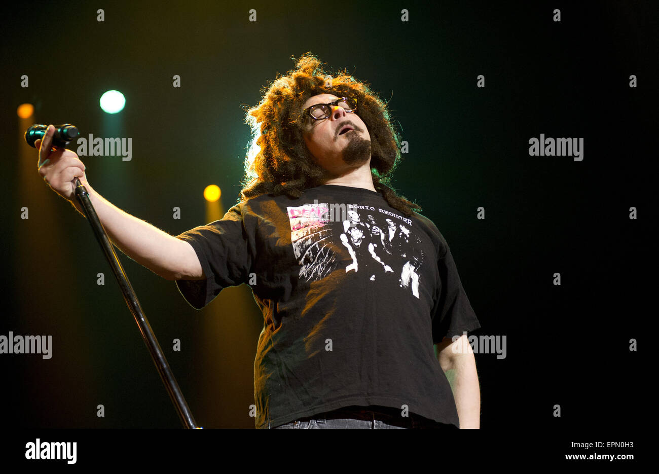 American rock band Counting Crows perform at the Heineken Music Hall in ...