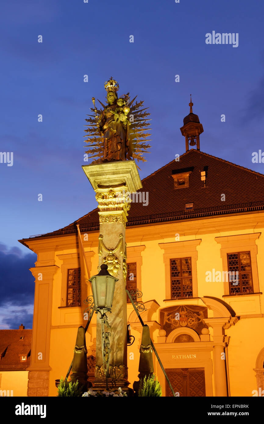 Marian Column in front of the town hall on the market square, Eibelstadt, Mainfranken, Lower Franconia, Franconia, Bavaria Stock Photo