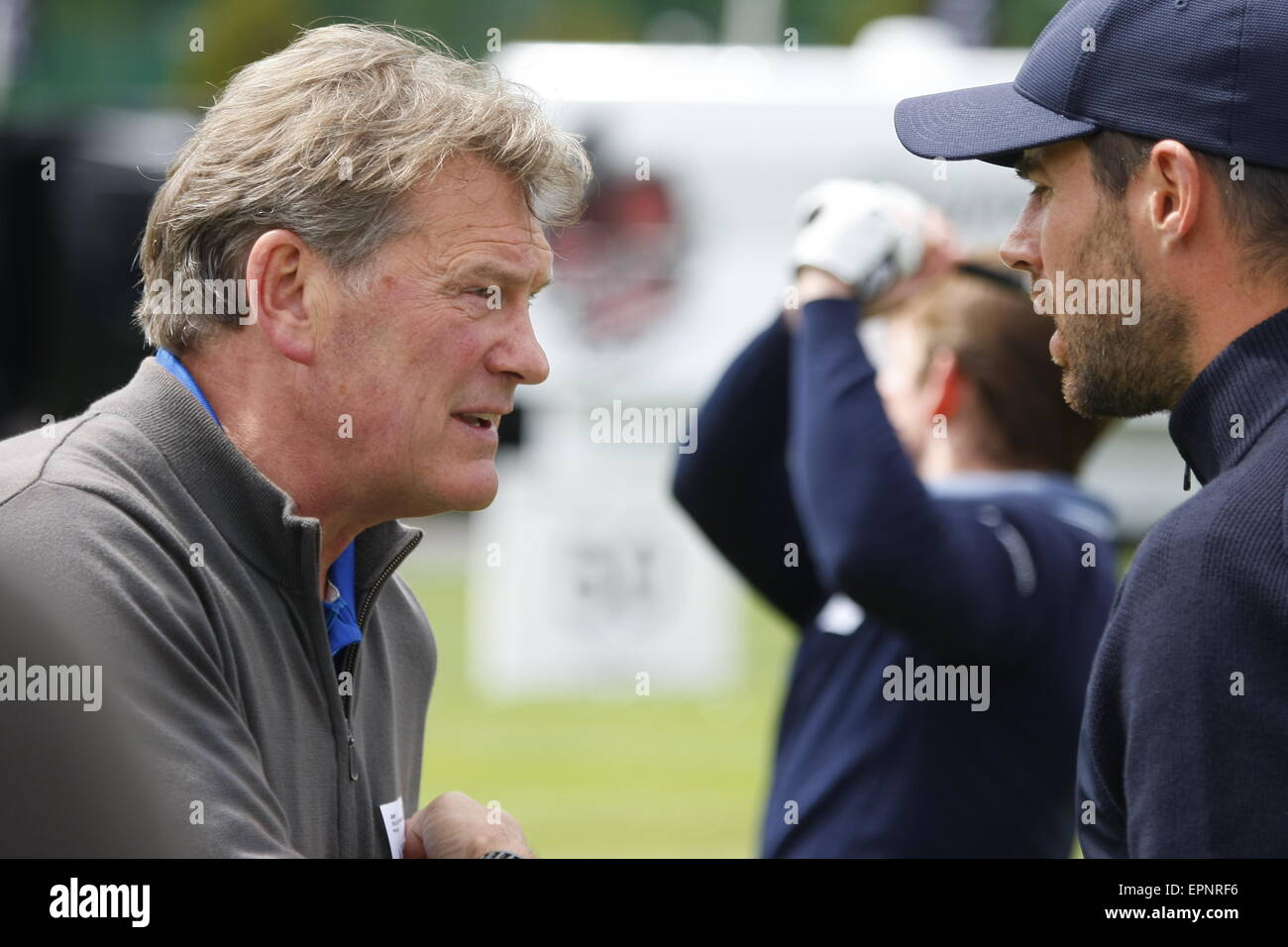 Wentworth, Surrey, UK. 20th May, 2015.  Glenn Hoddle natters with Jaime Redknapp at the BMW PGA Golf Championship Pro-Am. Credit:  Motofoto/Alamy Live News Stock Photo