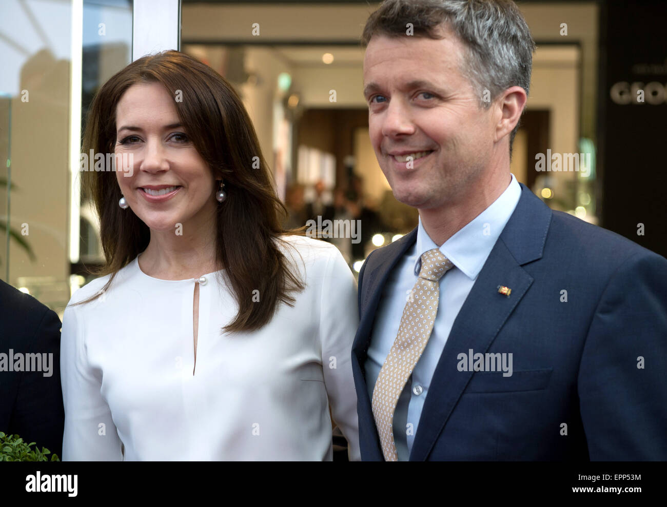 munich-germany-20th-may-2015-frederik-r-crown-prince-of-denmark-and-EPP53M.jpg