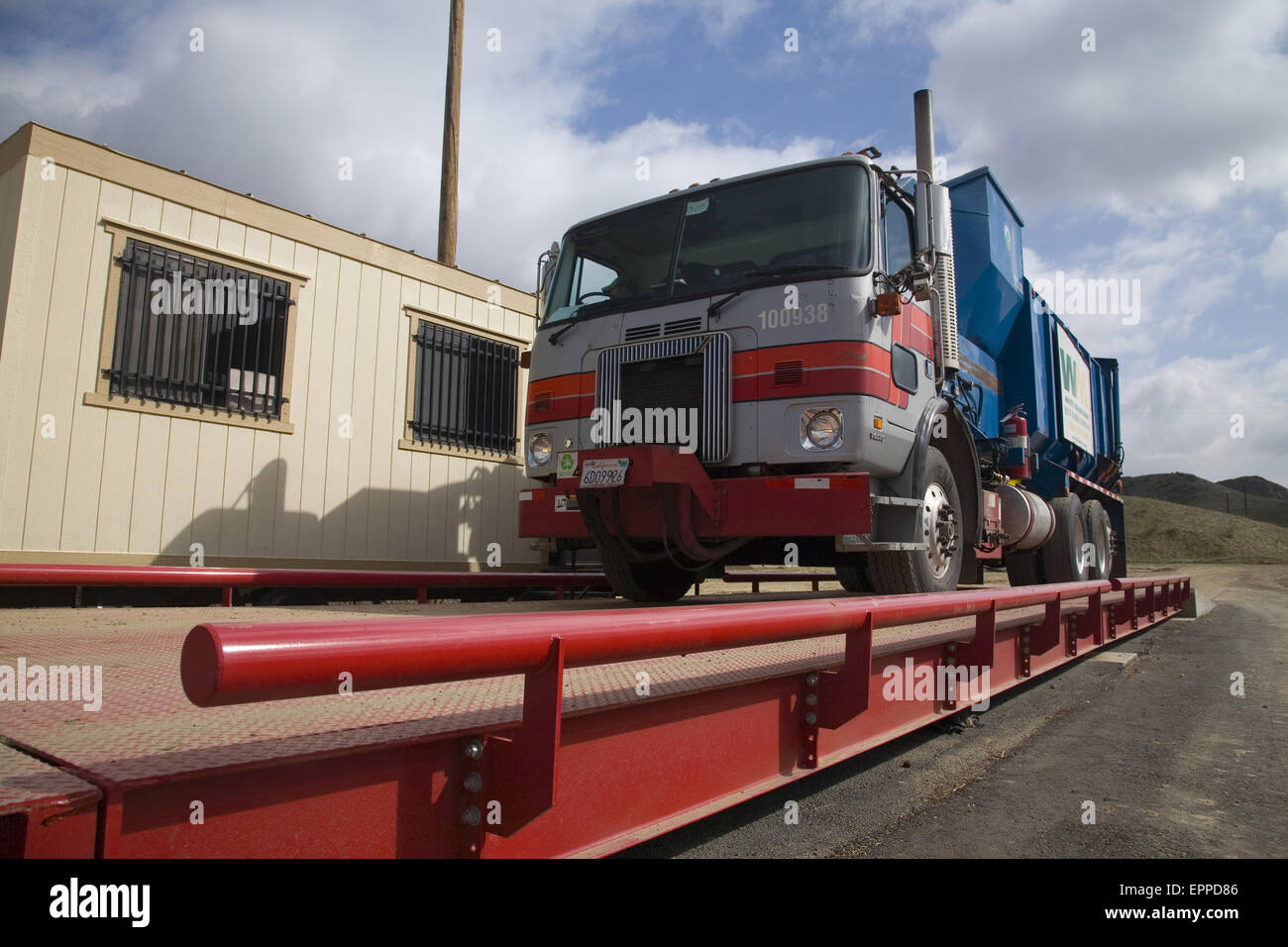 Composting yard waste to make mulch Stock Photo Alamy