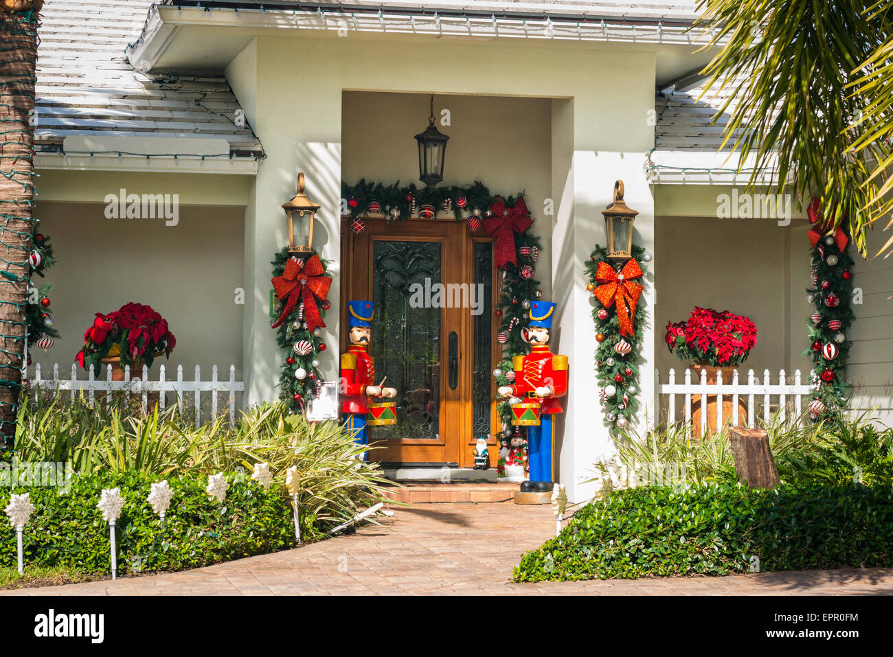 Florida Palm Beach West typical house Christmas Noel decoration