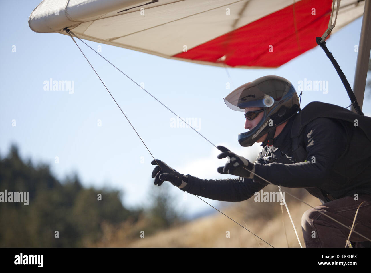 World record hang glider, BJ Herring waits for the right wind while on