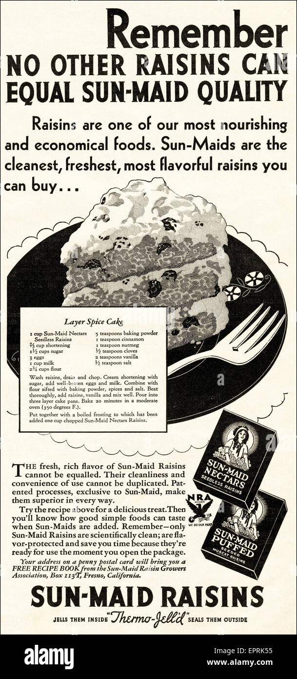 1930s Vintage American magazine advertisement dated November 1933 advertising SUN-MAID RAISINS with cake recipe Stock Photo