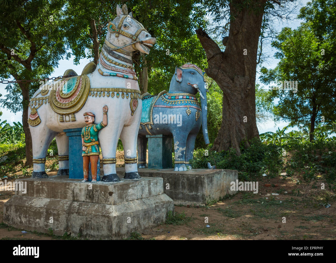 Roadside statues of horse and elephant Stock Photo Alamy