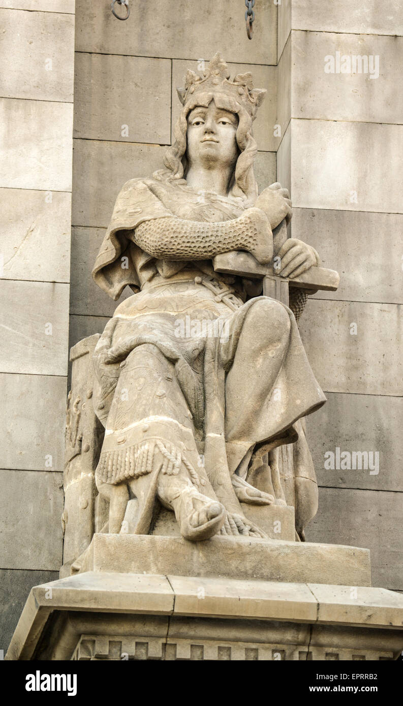 Columbus column on the Barcelona habour with high details Stock Photo ...