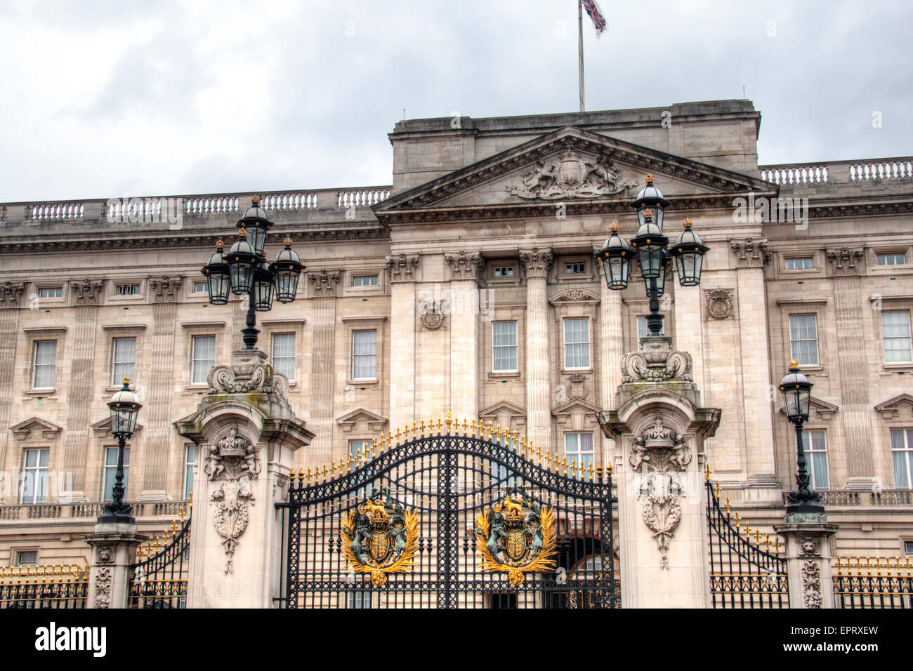 Buckingham Palace in London, UK Stock Photo Alamy