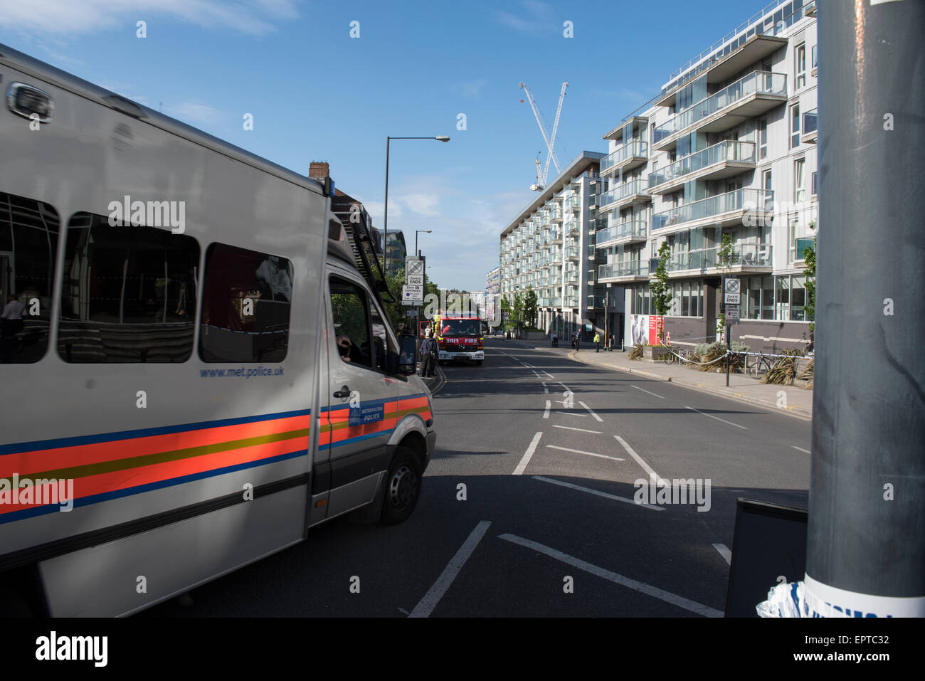 London, UK. 21st May 2015. Roads cordoned off and emergency responders close to Wembley Stadium after WWII bomb found on building site. Credit:  Peter Manning/Alamy Live News Stock Photo