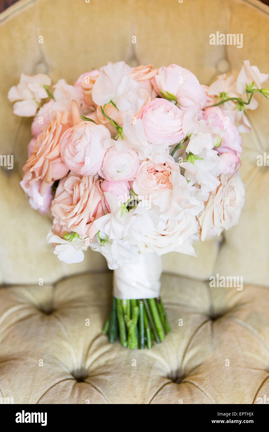 Bridal Bouquet of Pink Peonies and Roses Stock Photo - Alamy