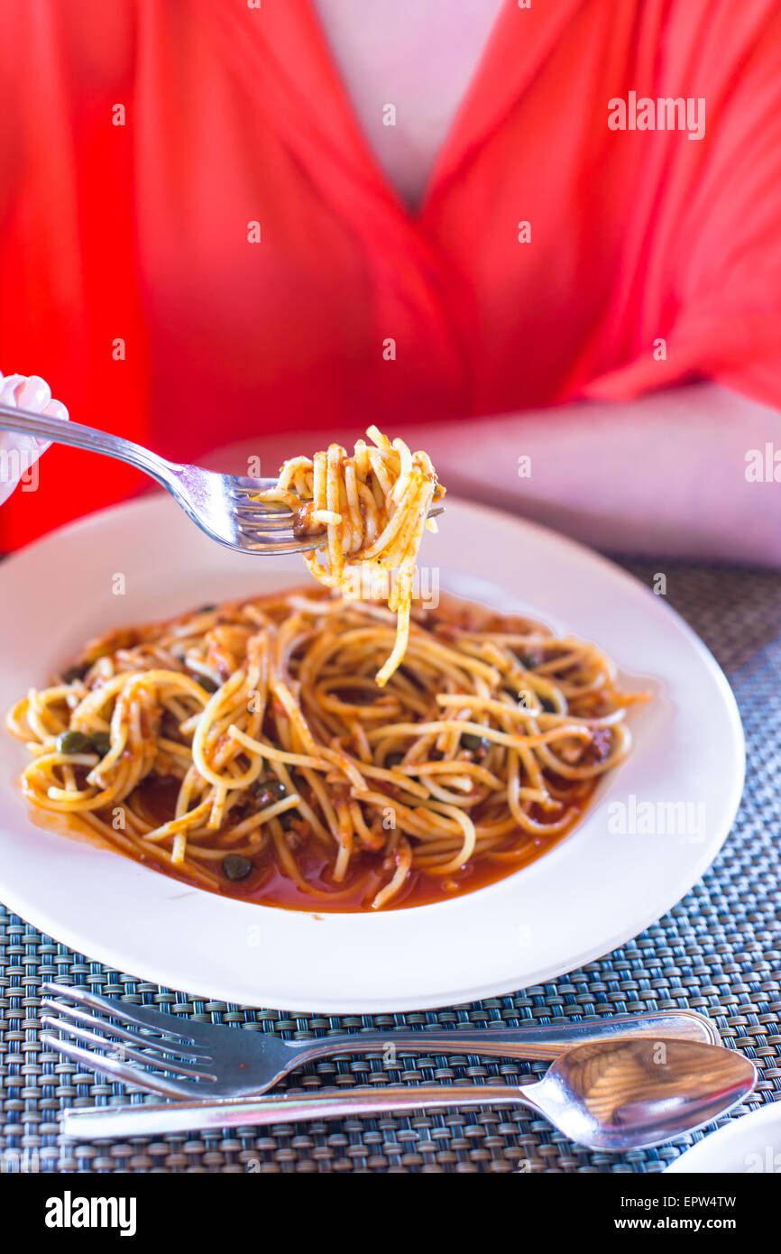 Spaghetti a la Bolognese in the white plate Stock Photo - Alamy