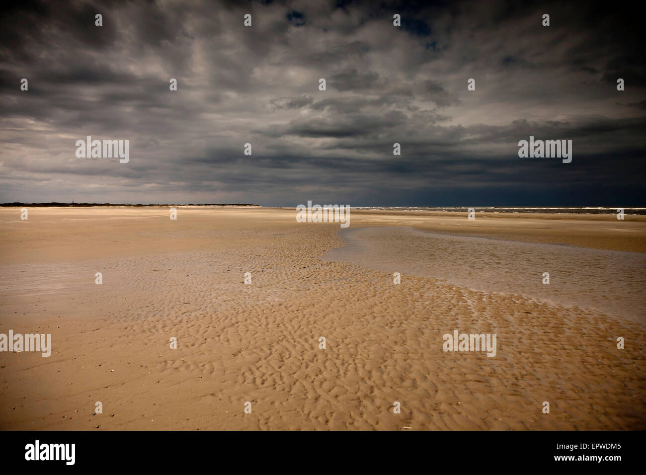 the empty low tide beach short before a thunderstorm,   East Frisian Island Spiekeroog, Lower Saxony, Germany Stock Photo