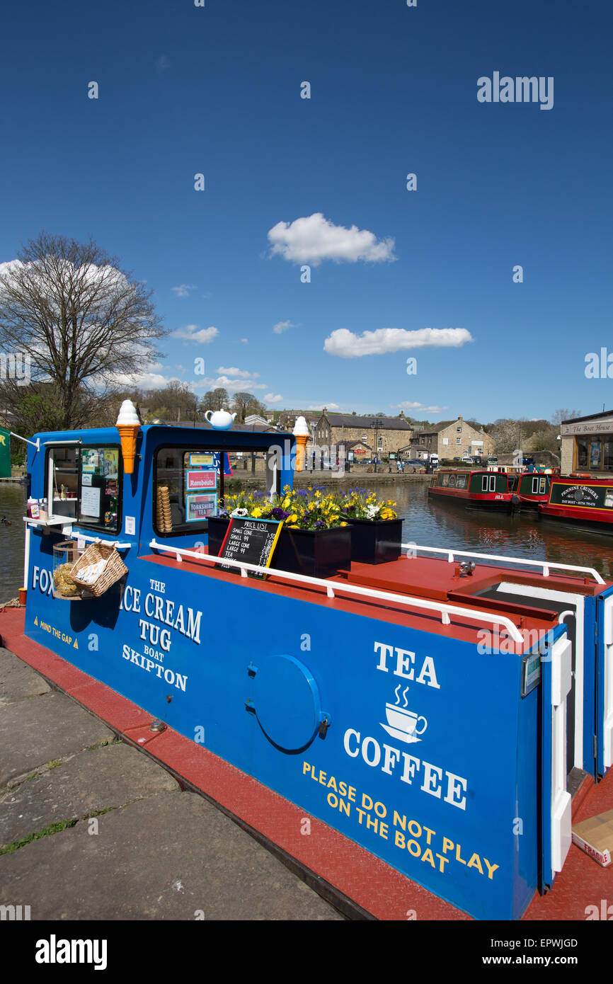 Town of Skipton, England. Picturesque spring view of an ice cream canal