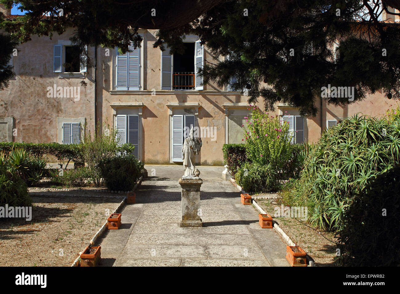 Statute of Minerva in the gardens of Villa dei Mulini, Napoleon's house ...