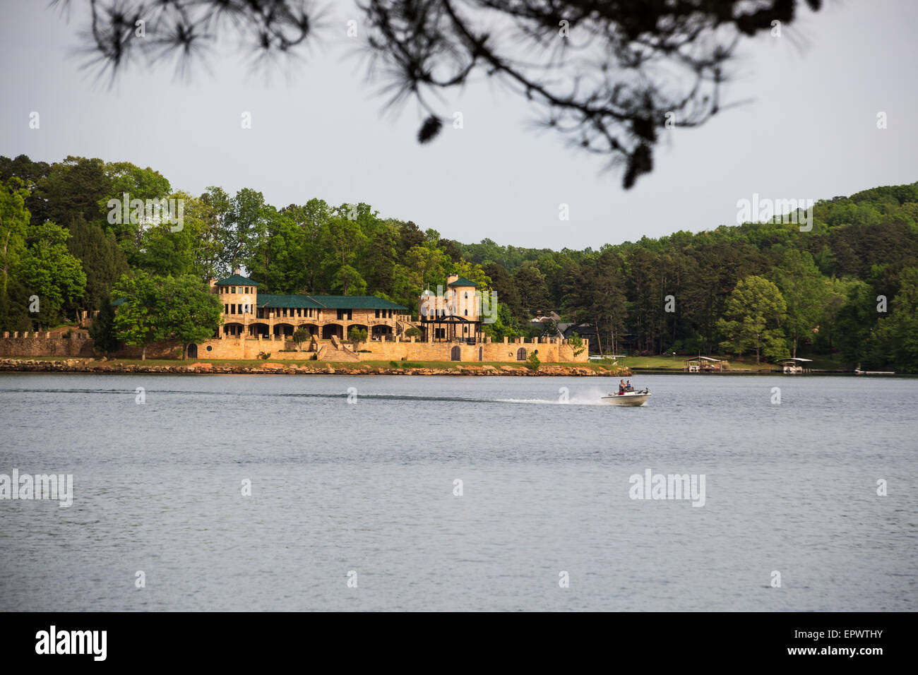South Cove, Lake Keowee, Seneca, Oconee County, South Carolina, USA