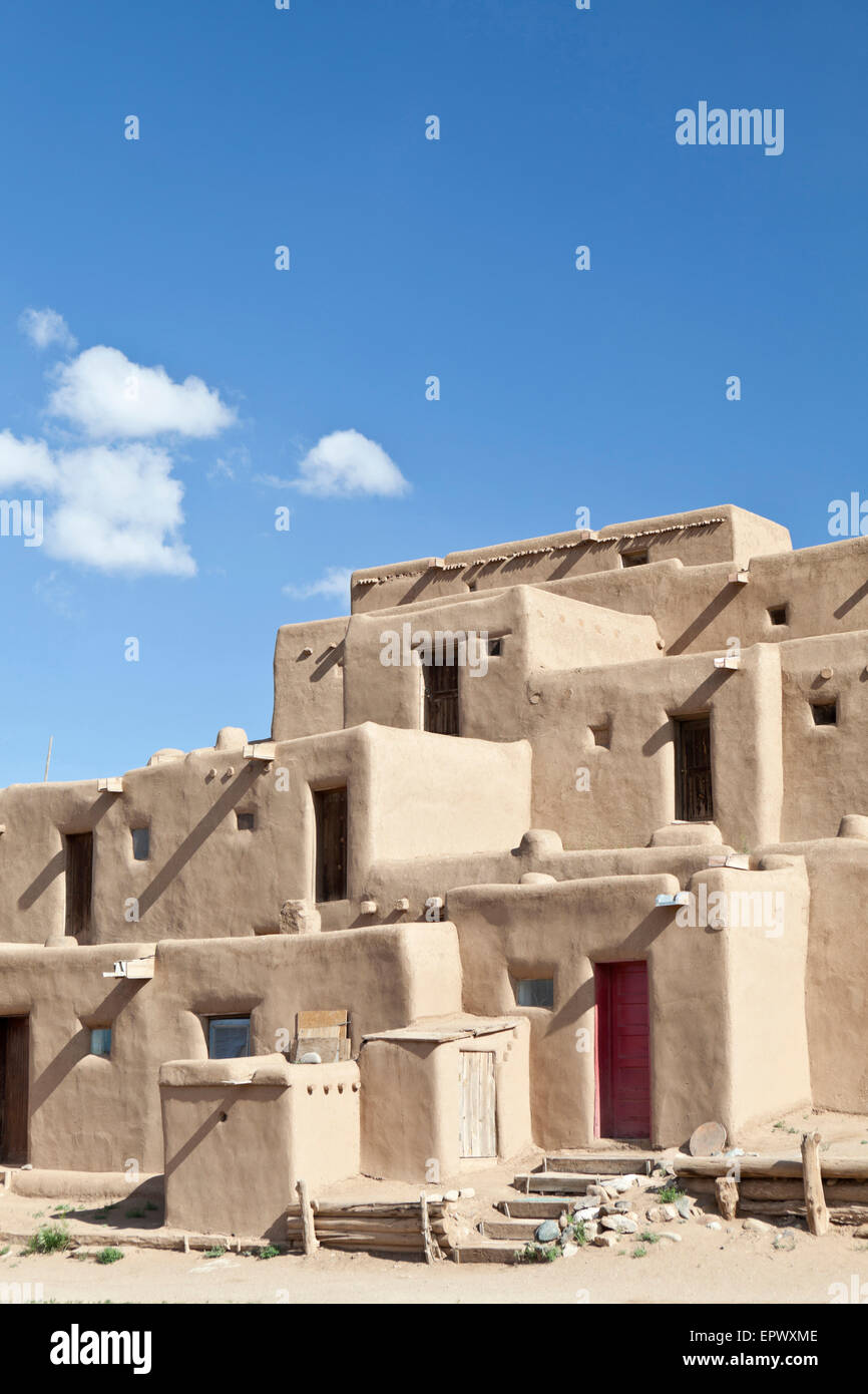 Ancient adobe houses in the historic settlement of Taos Pueblo, New Mexico, USA. Stock Photo