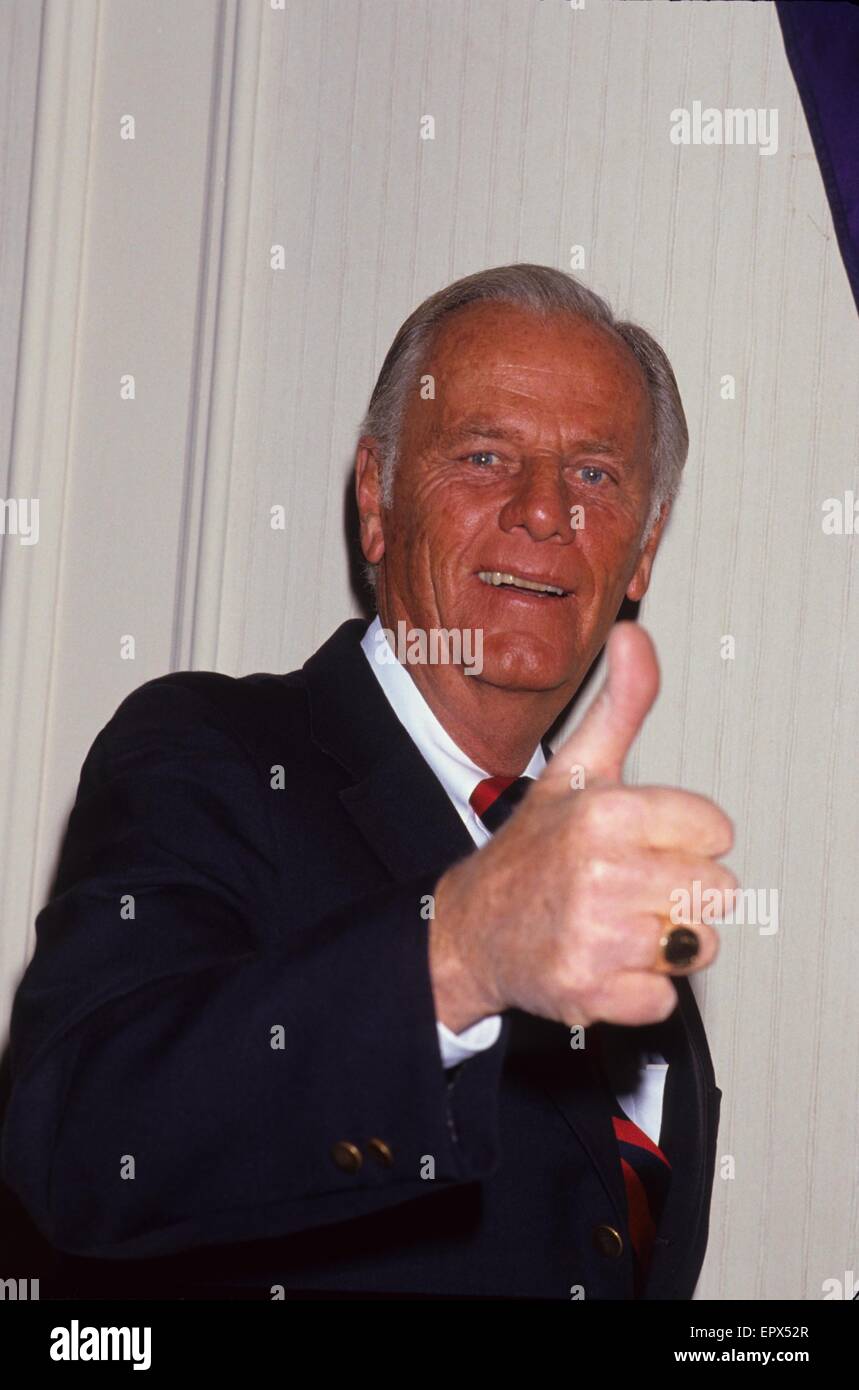 Mclean stevenson hires stock photography and images Alamy