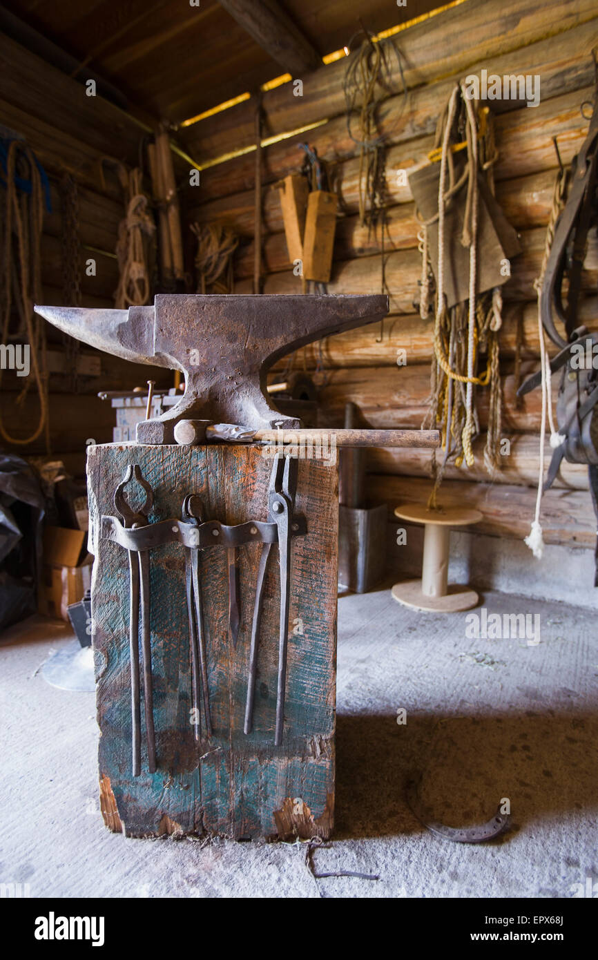 USA, Montana, Anvil in blacksmith shop Stock Photo