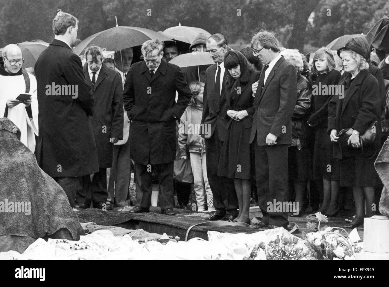Funeral of Pauline Reade, 6th August 1987.  Pictured, Joan Reade mother, Amos Reade father and Paul Reade brother.  The remains of Pauline Reade, were found on Saddleworth Moor, near Oldham, in the early hours of 1st July 1987. Pauline Reade was abducted Stock Photo